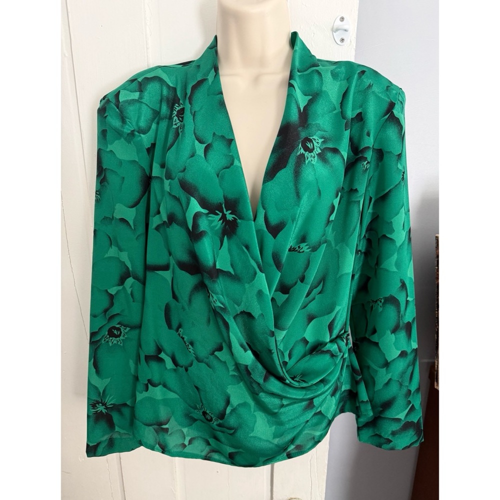 Vintage Jaclyn Smith Emerald Green Floral Wrap Style Blouse Button Back Size 12